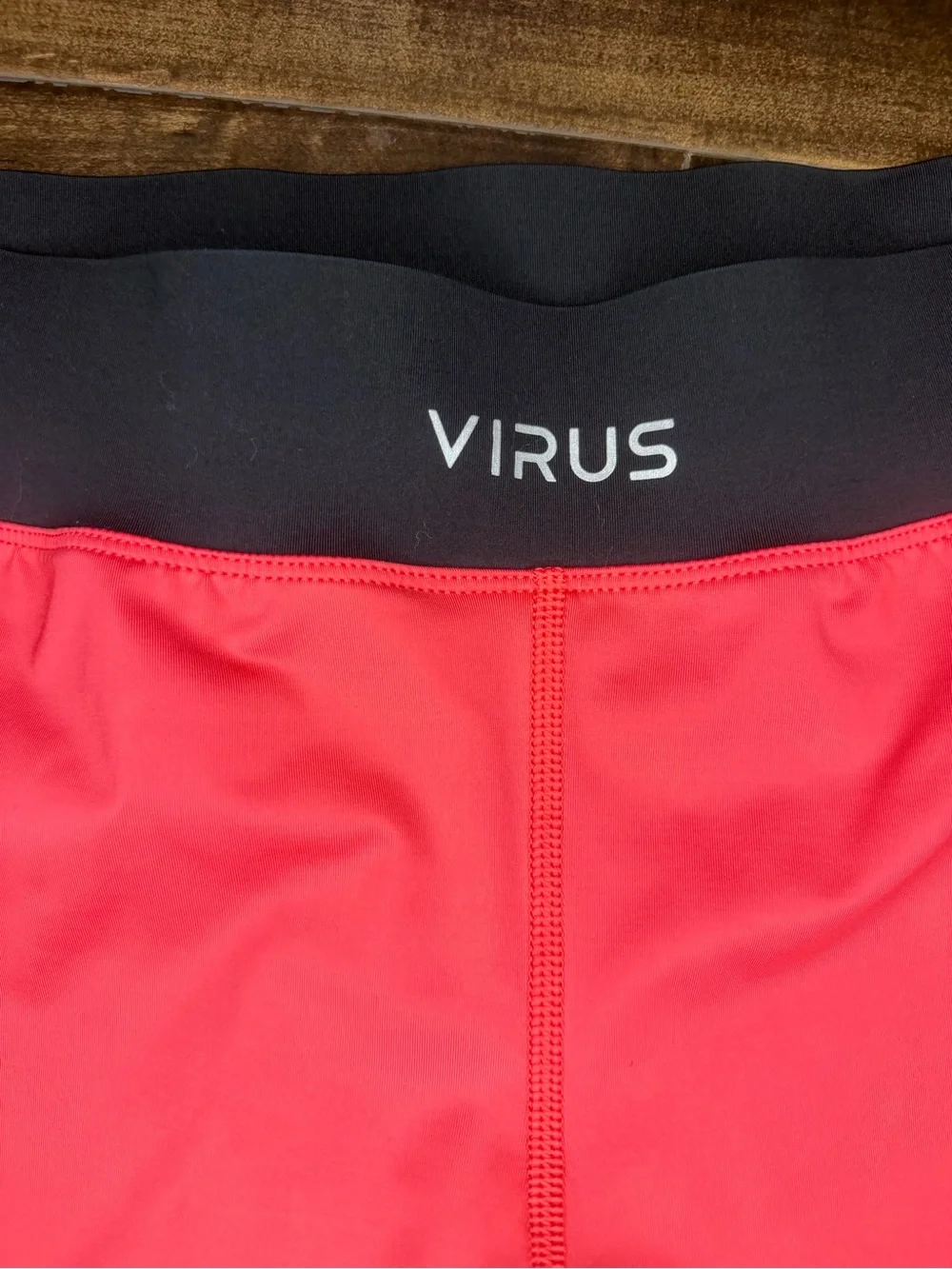 VIRUS Performance Compression Crop Leggings Coral Pink Womens Small No Size Tag